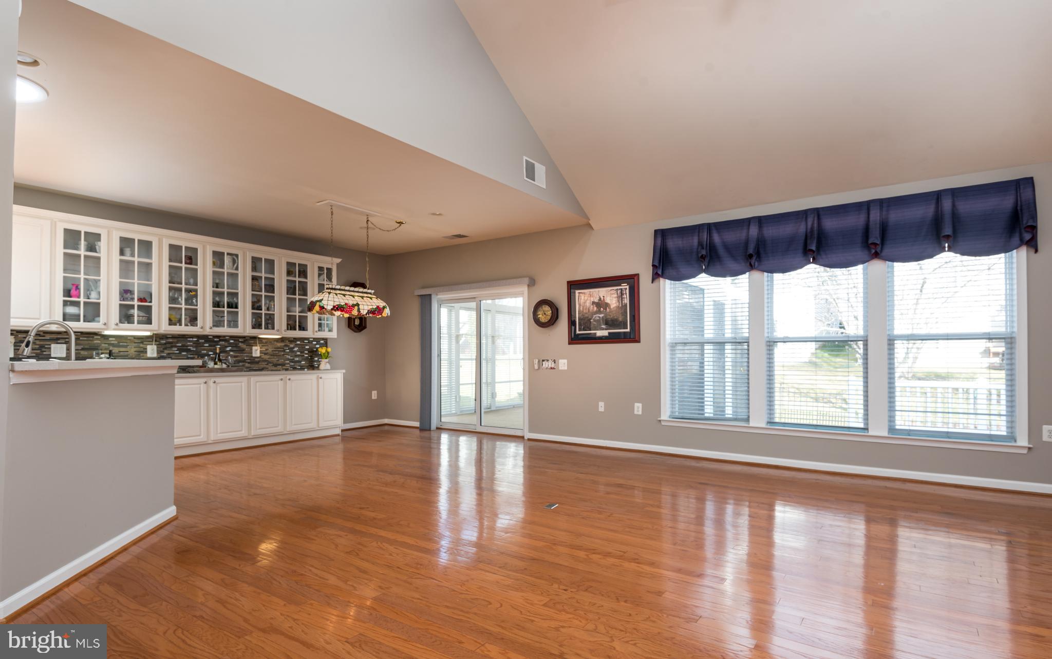 FALLS RUN - Residential