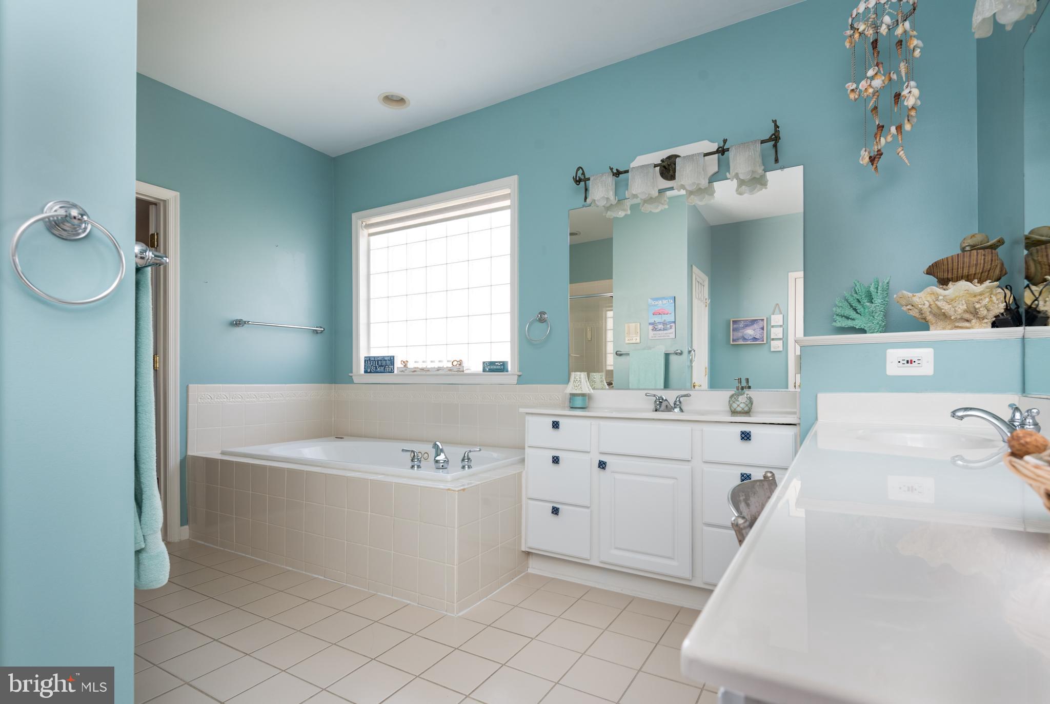 FALLS RUN - Residential