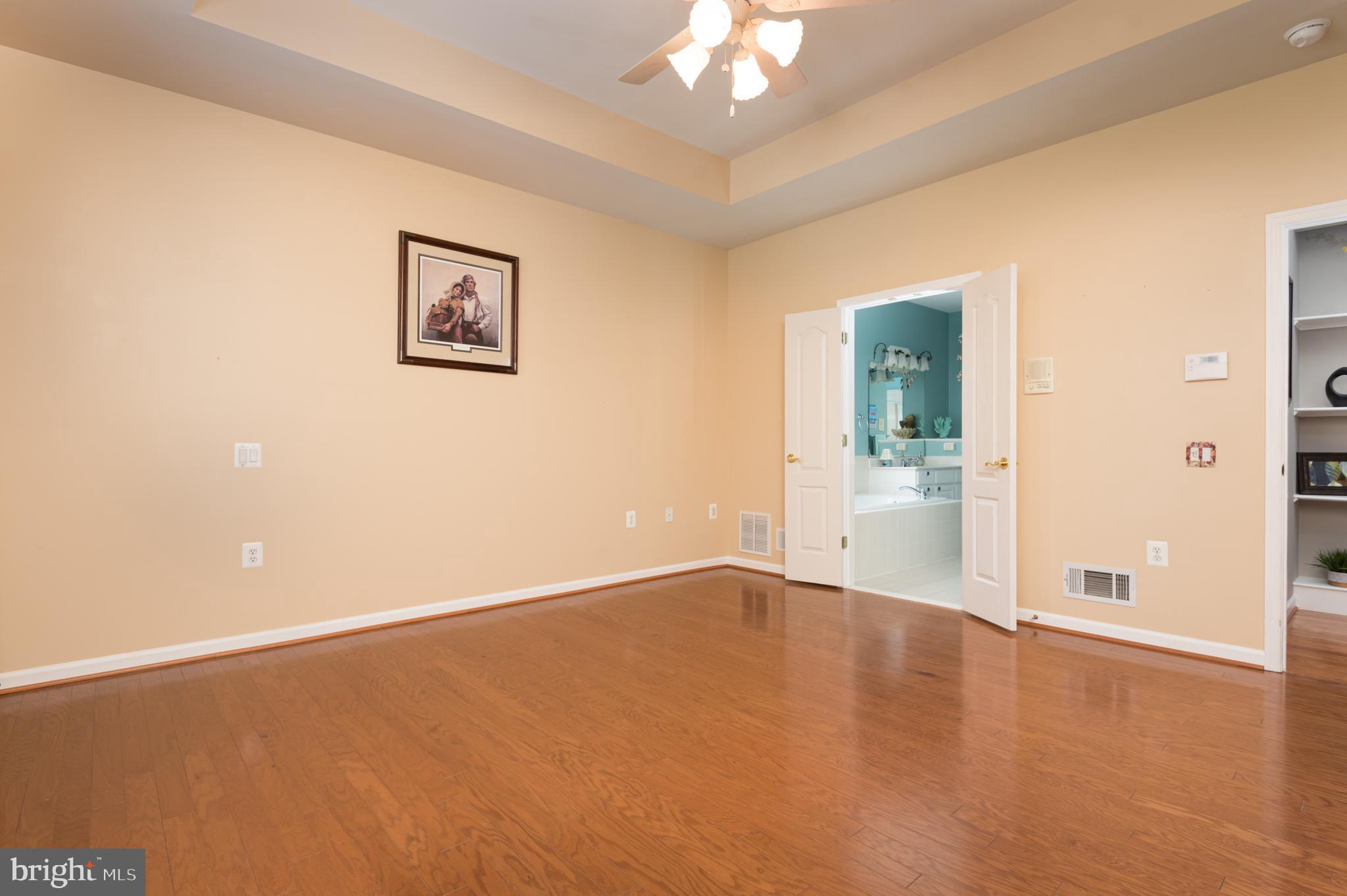 FALLS RUN - Residential