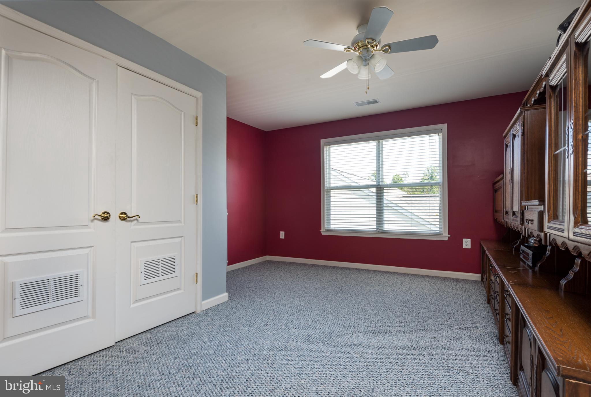 FALLS RUN - Residential