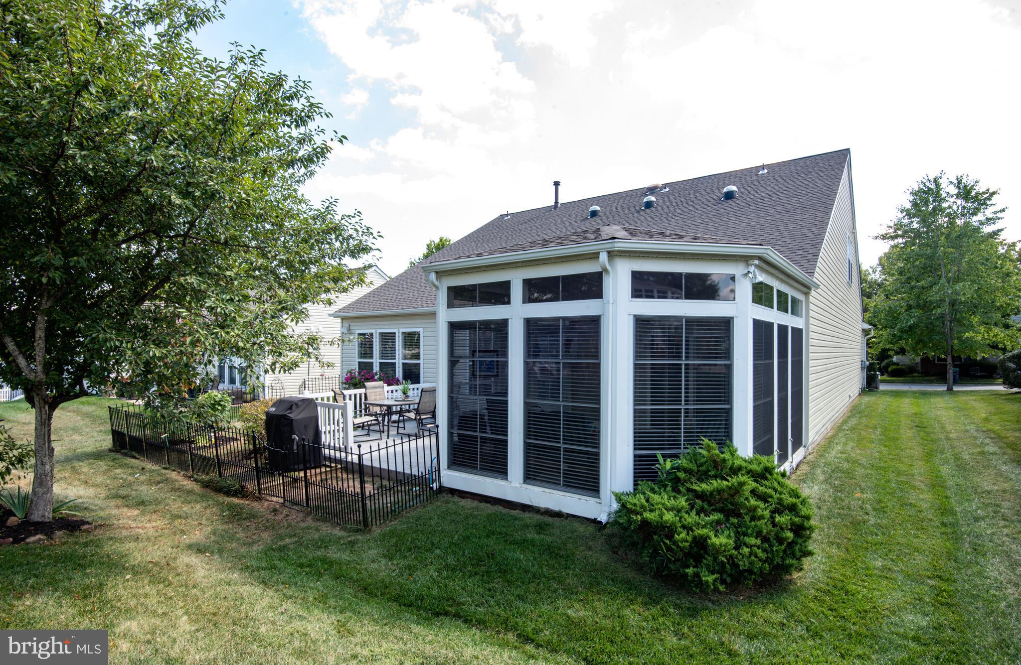 FALLS RUN - Residential