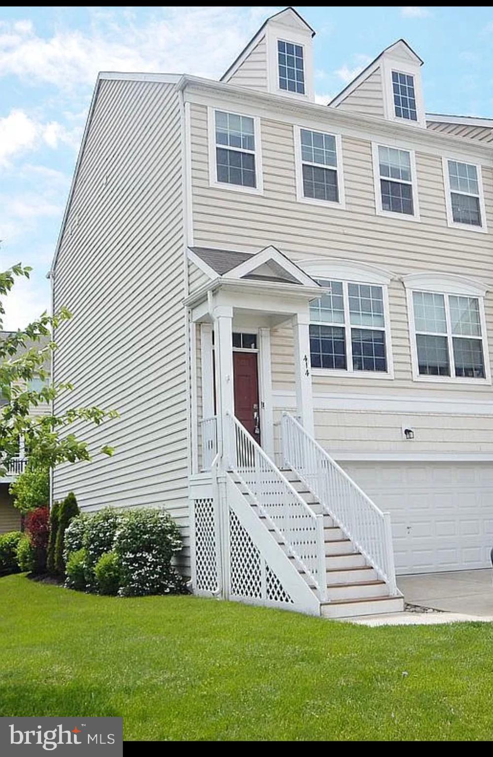 414 ELLISON DR