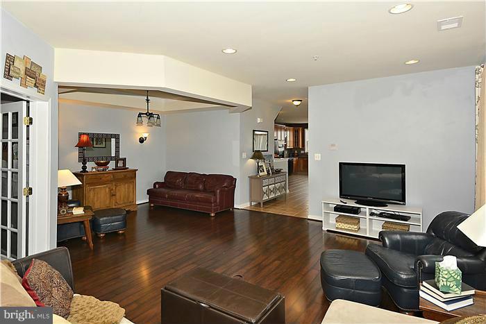 RESIDENCES AT BRAMBLETON - Residential