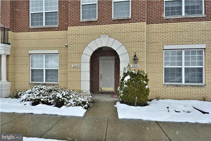 RESIDENCES AT BRAMBLETON - Residential