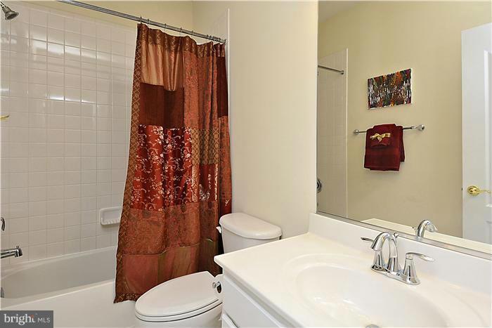 RESIDENCES AT BRAMBLETON - Residential