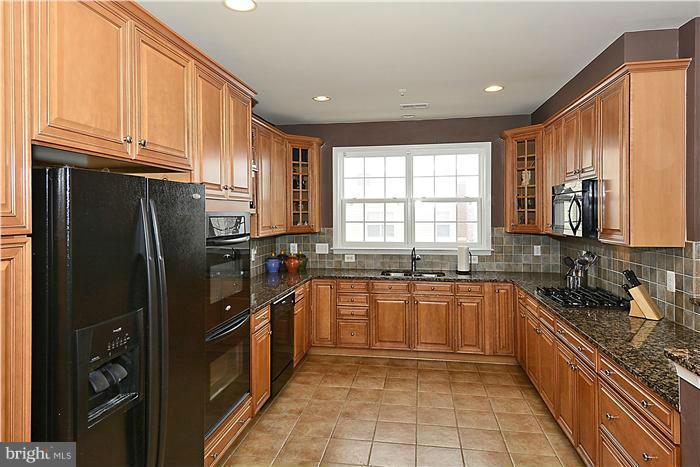 RESIDENCES AT BRAMBLETON - Residential