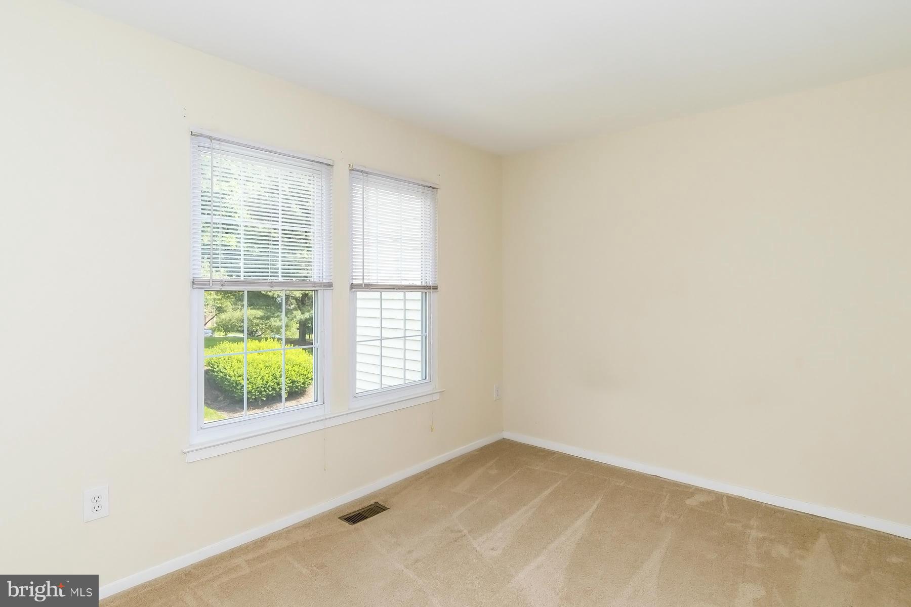 BONIFANT WOODS - Farm