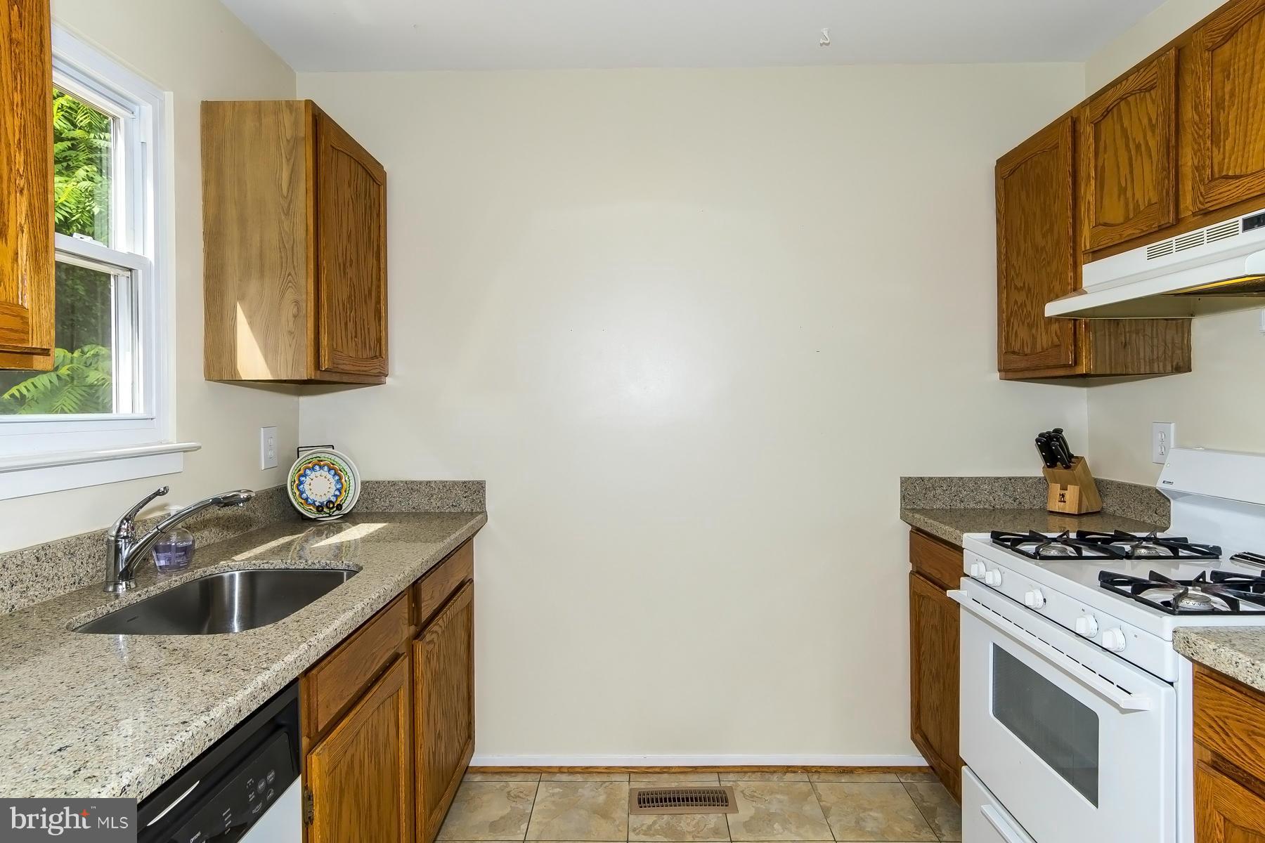 BONIFANT WOODS - Farm