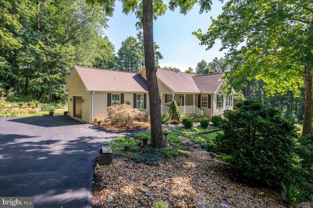 FOREST VIEW - Residential