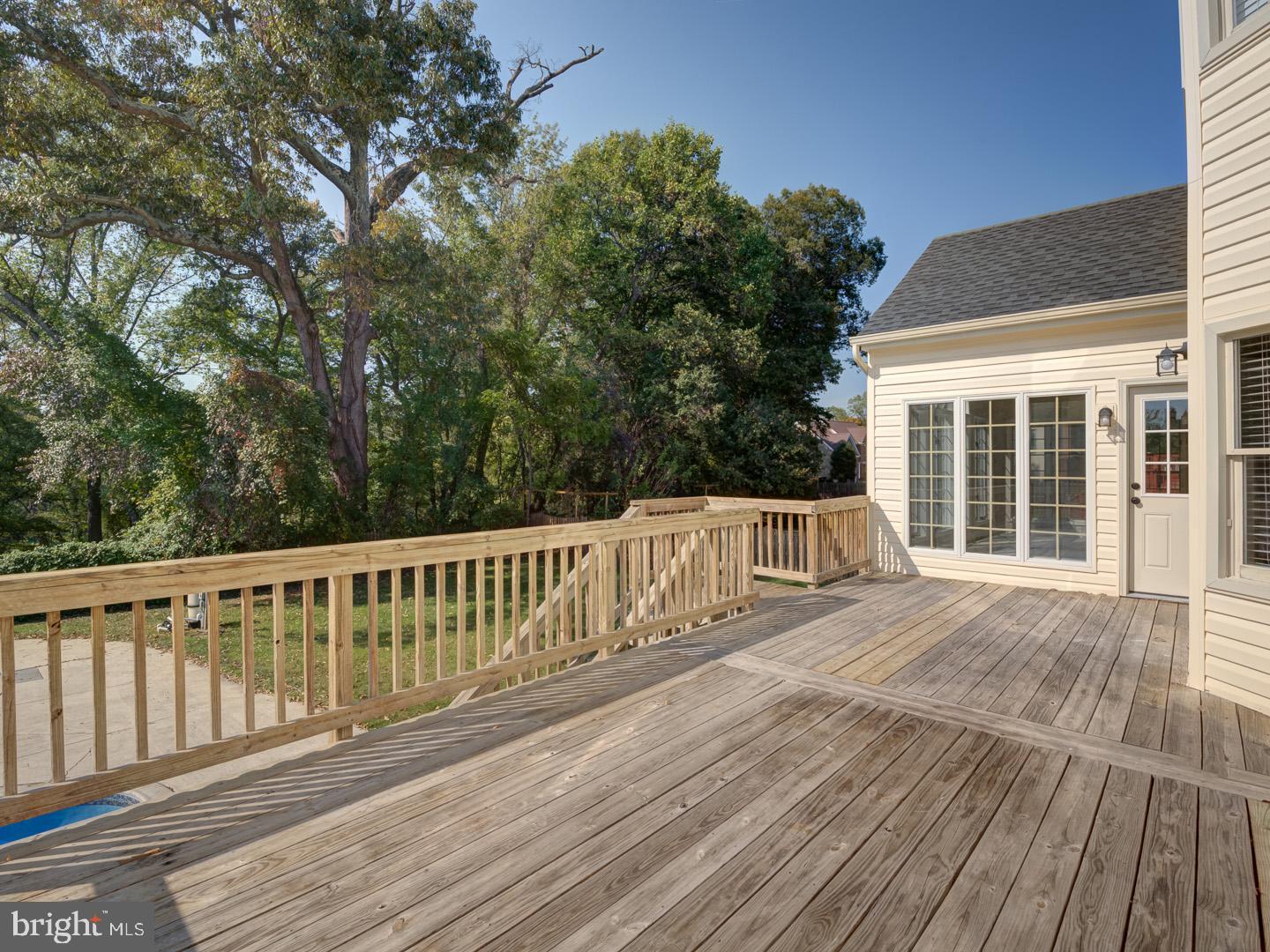 SILVERBROOK - Residential