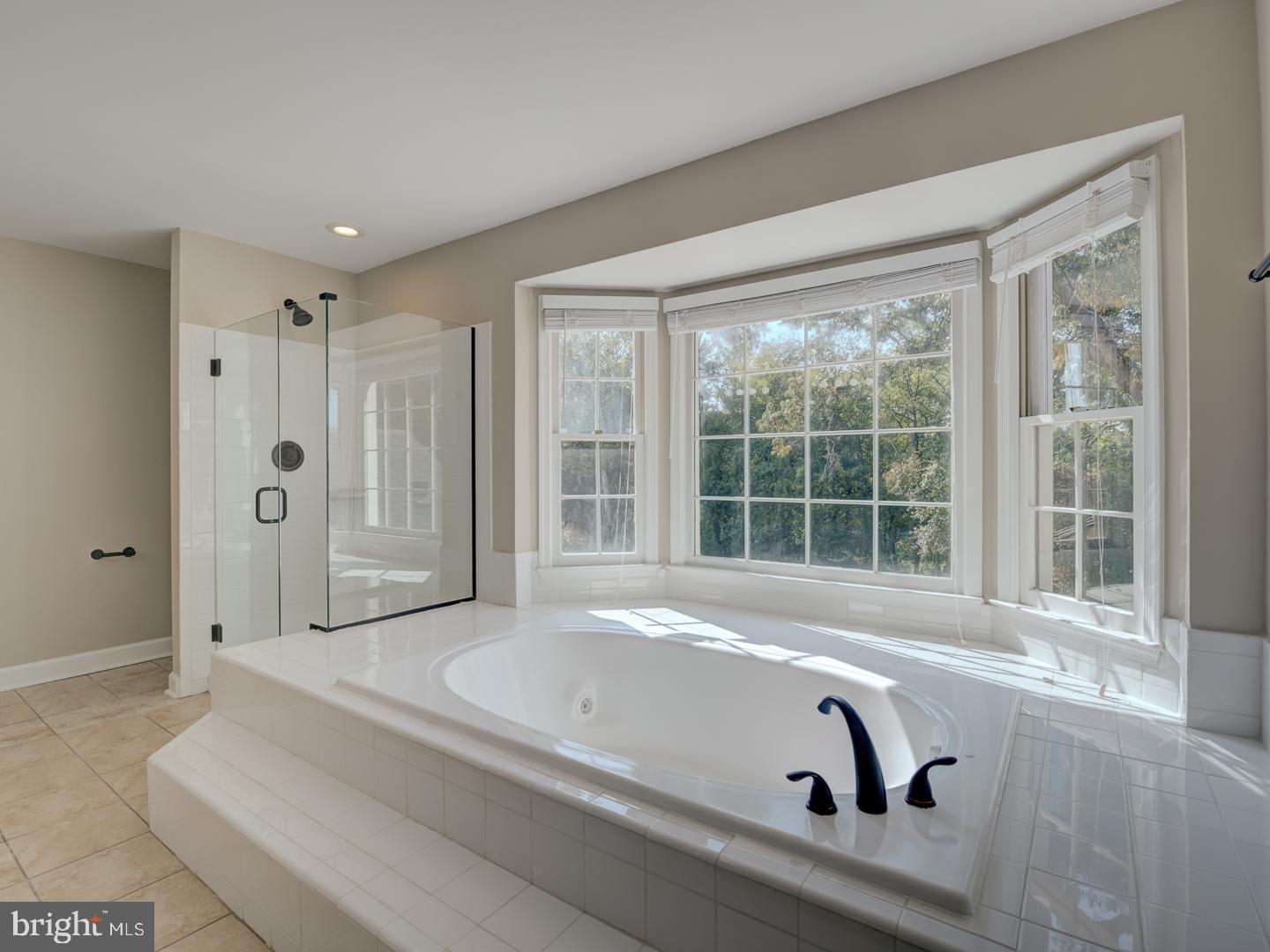 SILVERBROOK - Residential