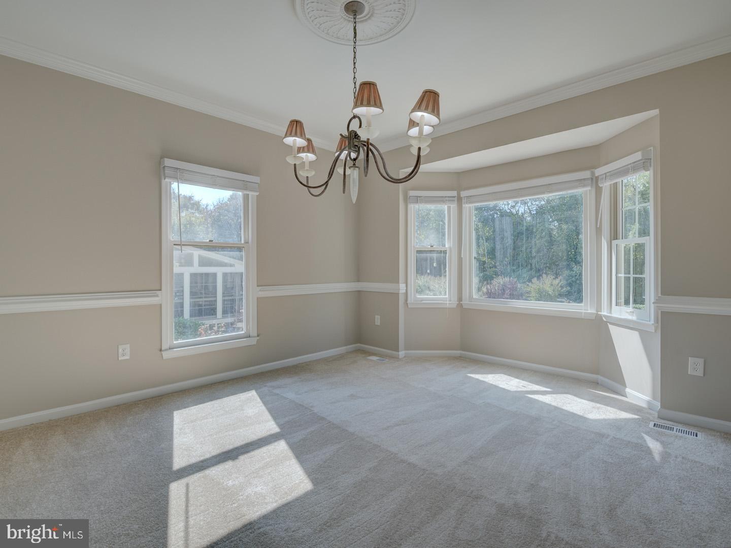 SILVERBROOK - Residential