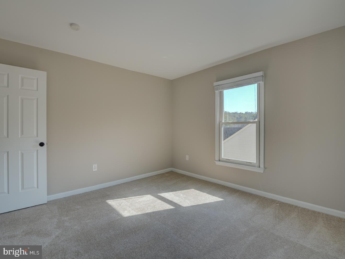 SILVERBROOK - Residential