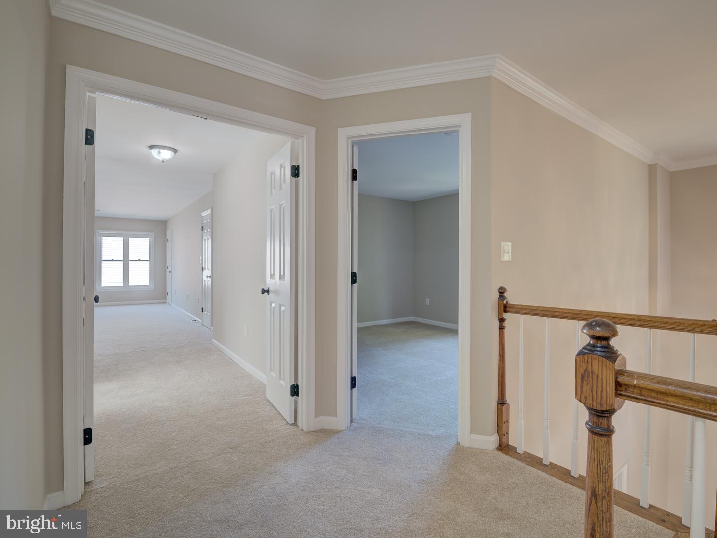 SILVERBROOK - Residential