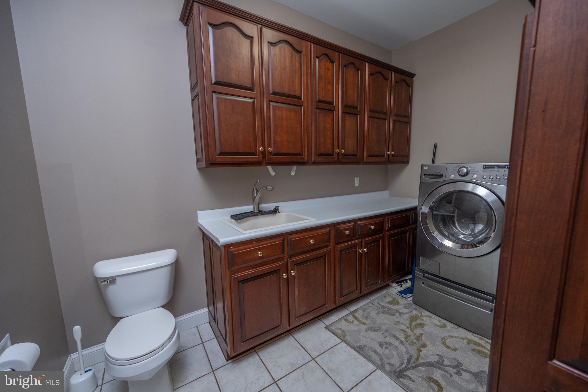 MOUNTAIN LAKE PARK - Residential