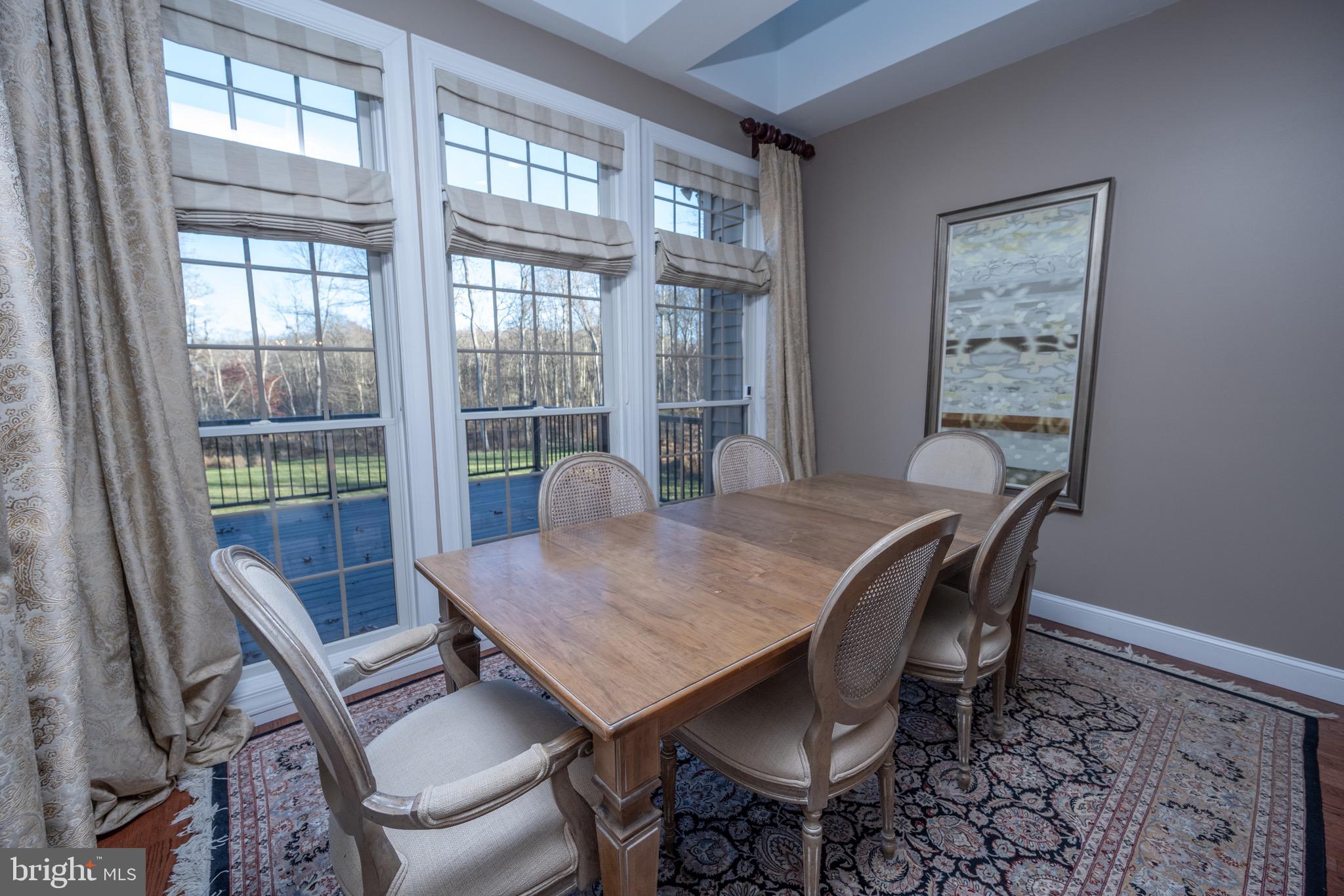 MOUNTAIN LAKE PARK - Residential