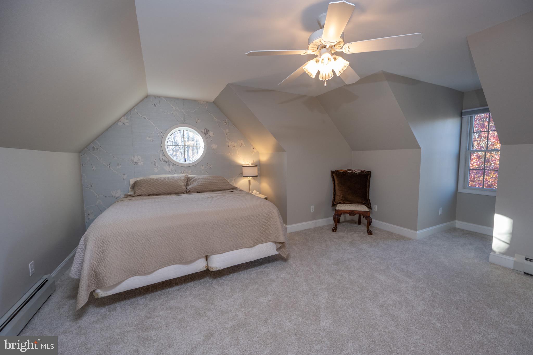 MOUNTAIN LAKE PARK - Residential