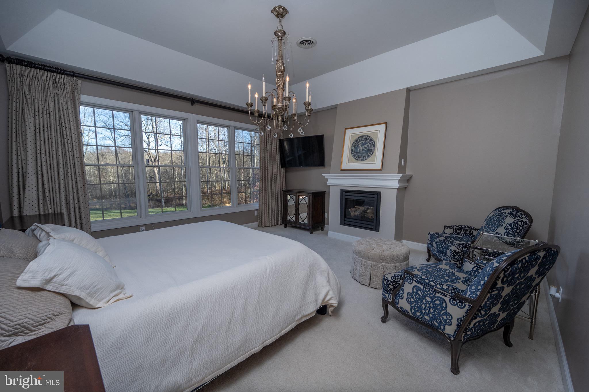 MOUNTAIN LAKE PARK - Residential