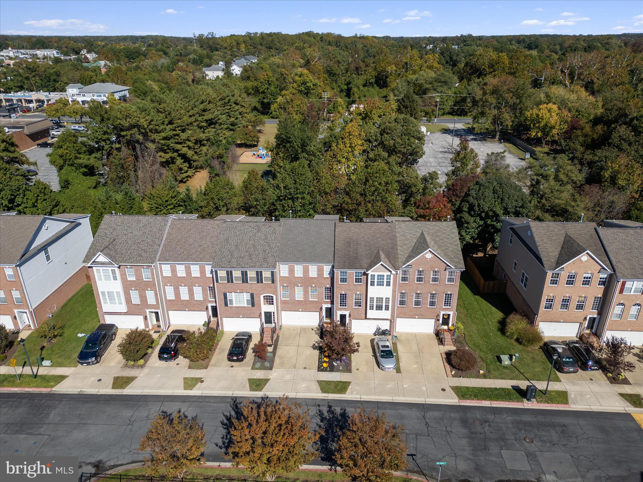 THE LANDINGS AT RIVER OAKS - Residential