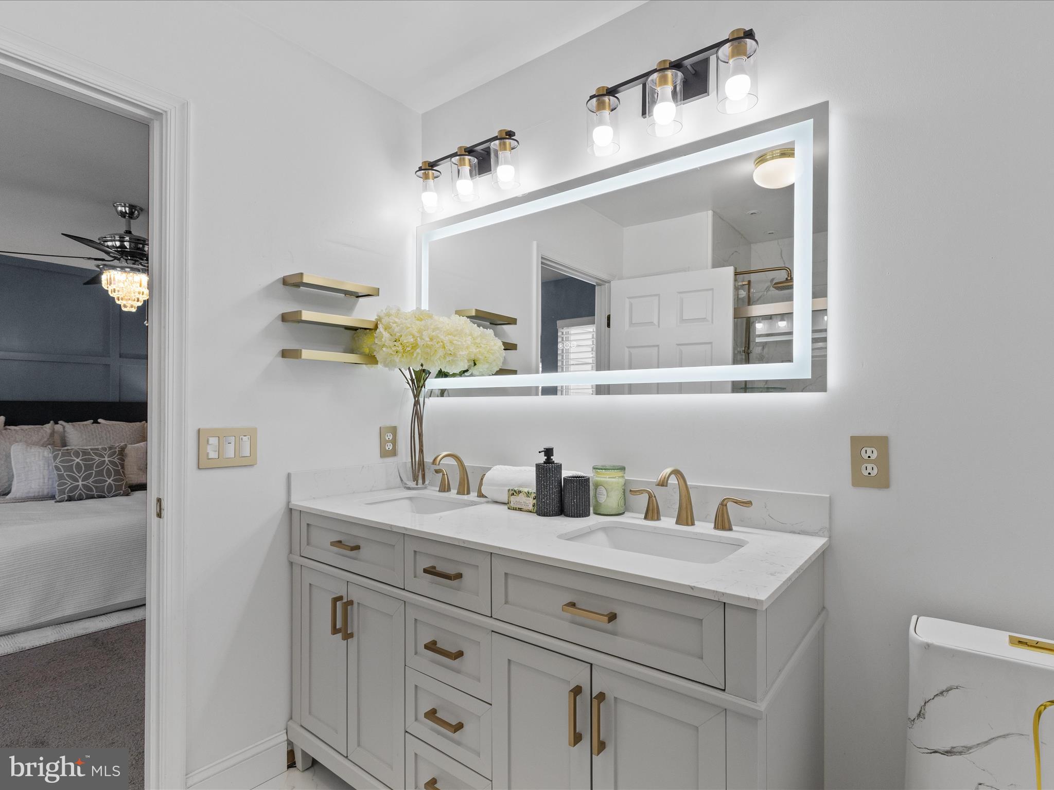 THE LANDINGS AT RIVER OAKS - Residential