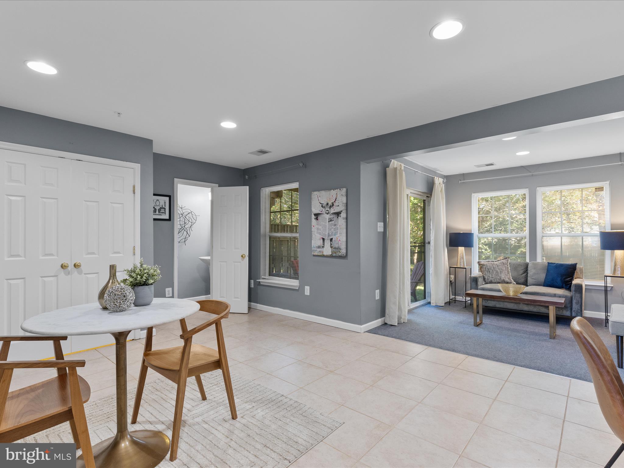 THE LANDINGS AT RIVER OAKS - Residential