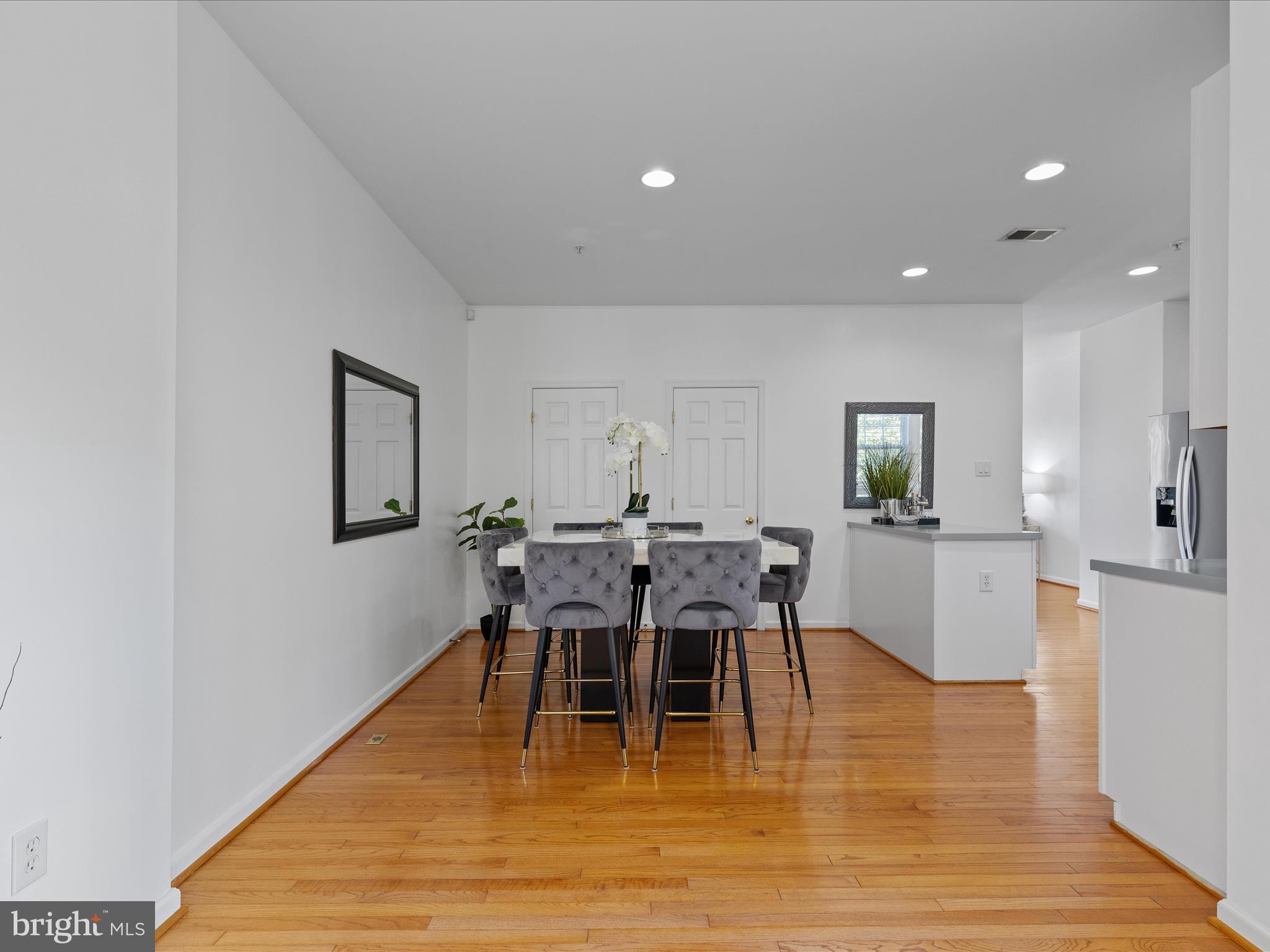 THE LANDINGS AT RIVER OAKS - Residential