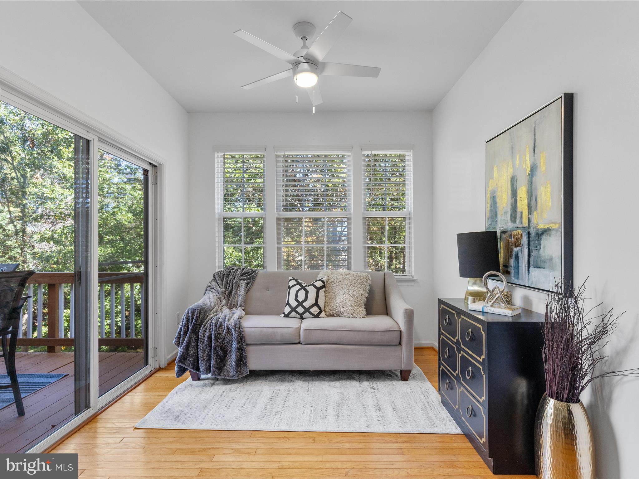 THE LANDINGS AT RIVER OAKS - Residential