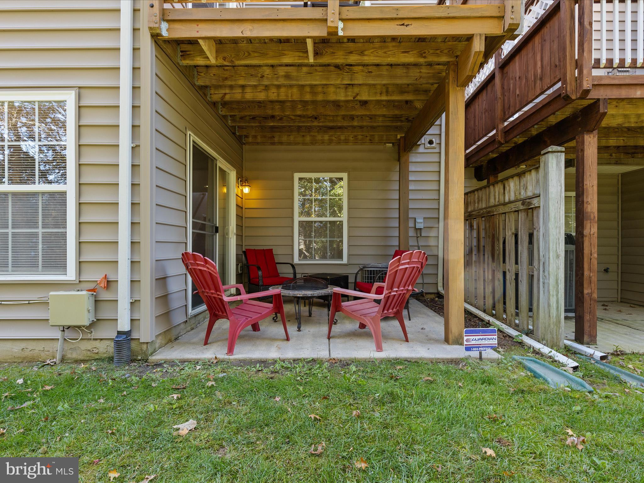 THE LANDINGS AT RIVER OAKS - Residential