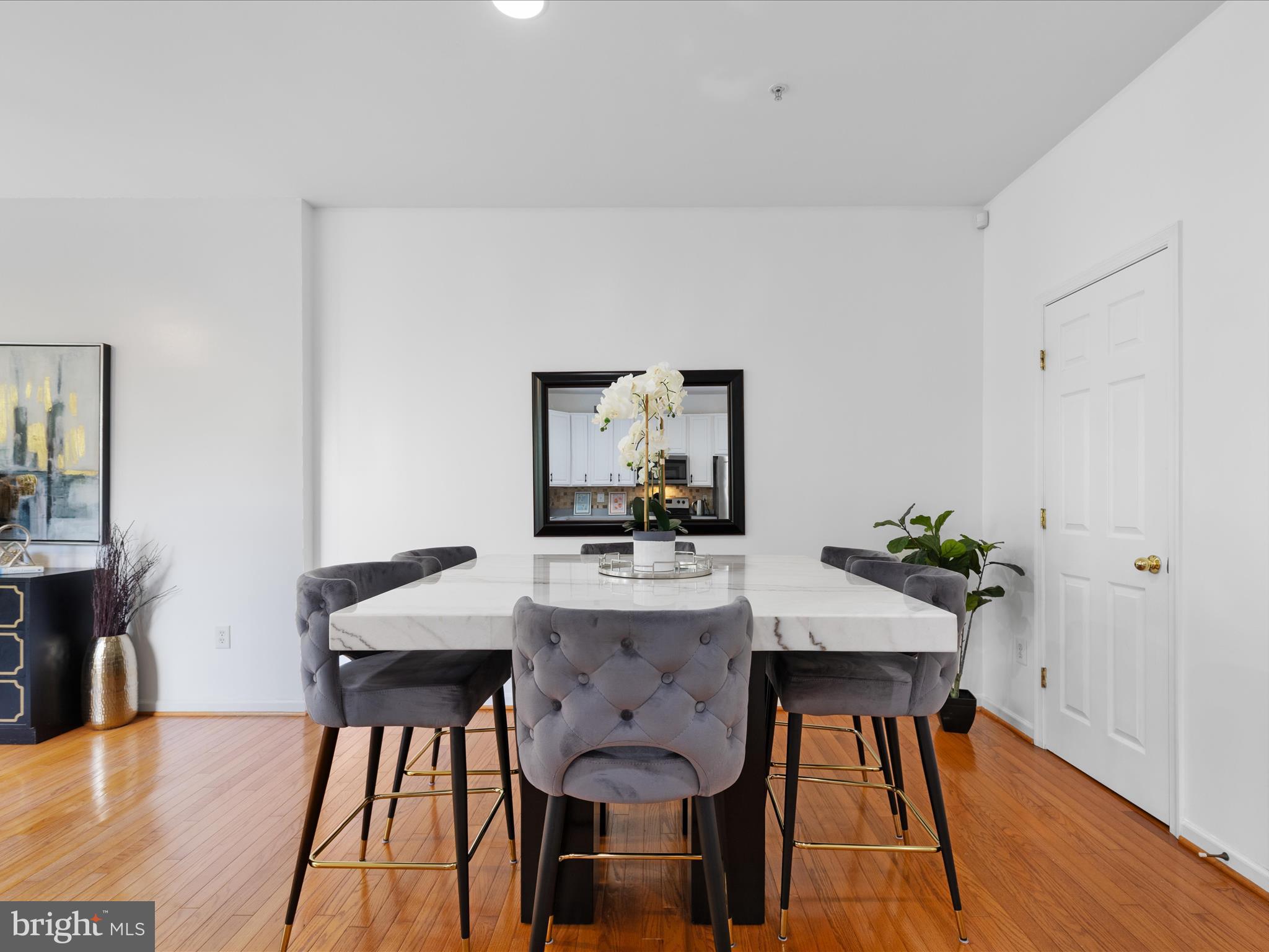 THE LANDINGS AT RIVER OAKS - Residential