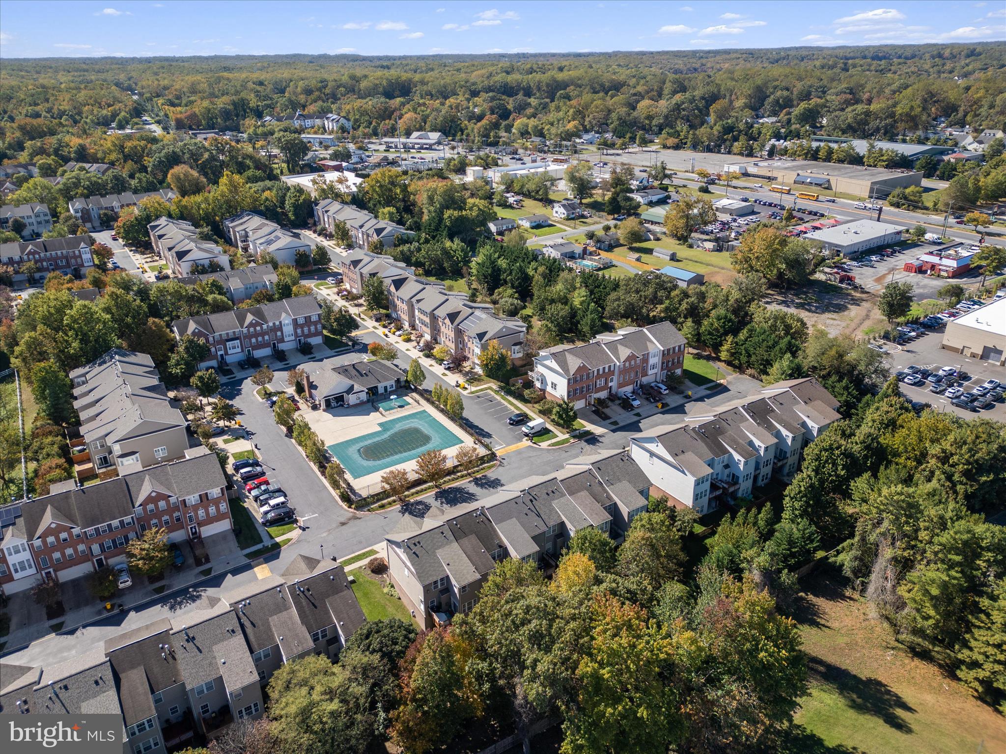 THE LANDINGS AT RIVER OAKS - Residential