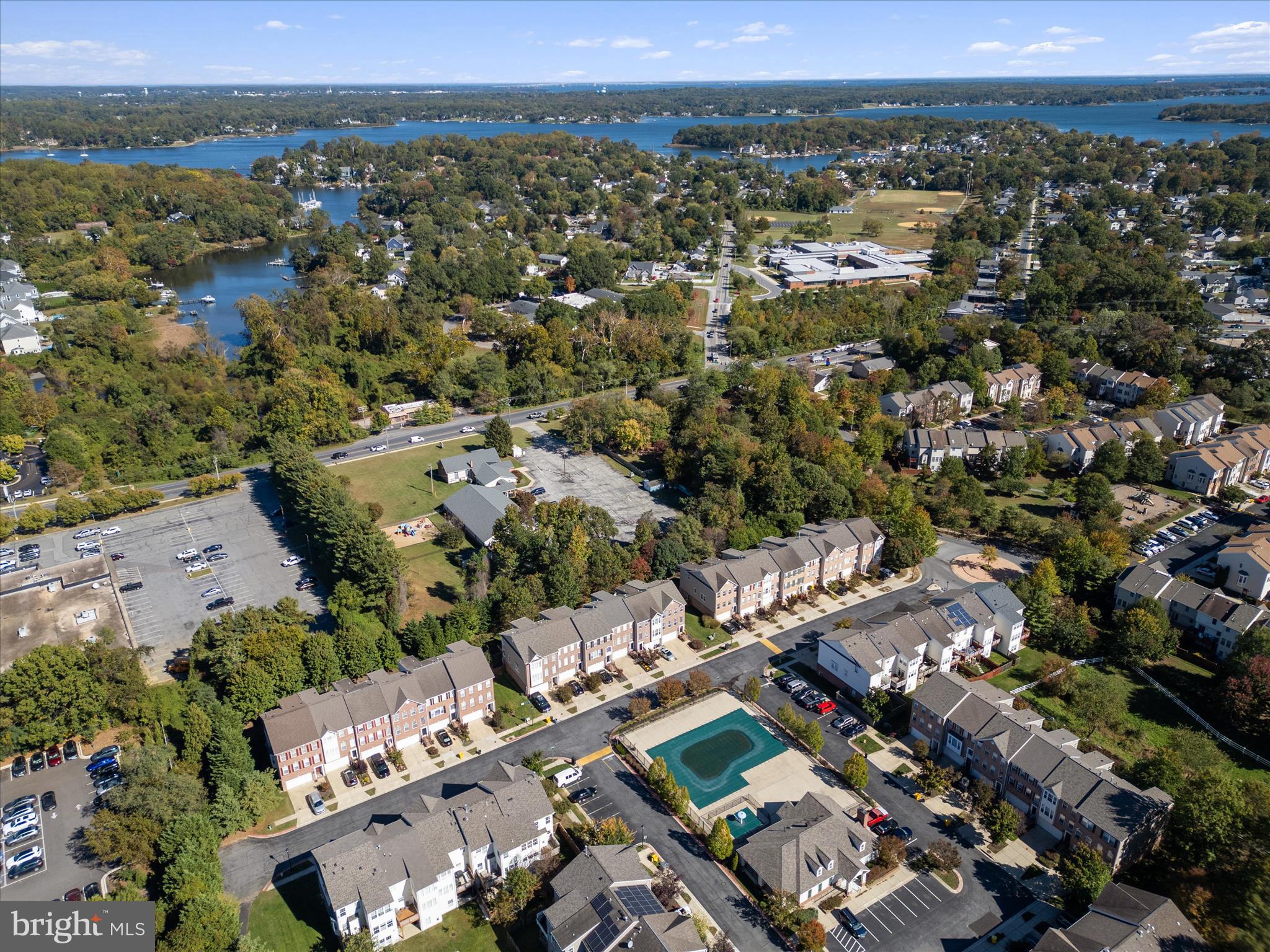 THE LANDINGS AT RIVER OAKS - Residential