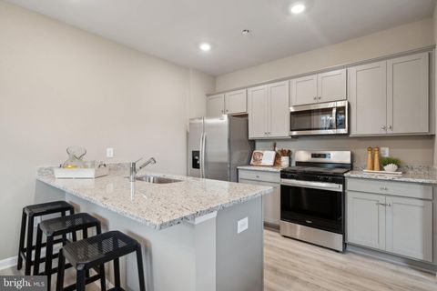 Townhouse For Sale - 5925 Banyan Lane<br/> Chesterfield County, CHESTERFIELD, VA 23234