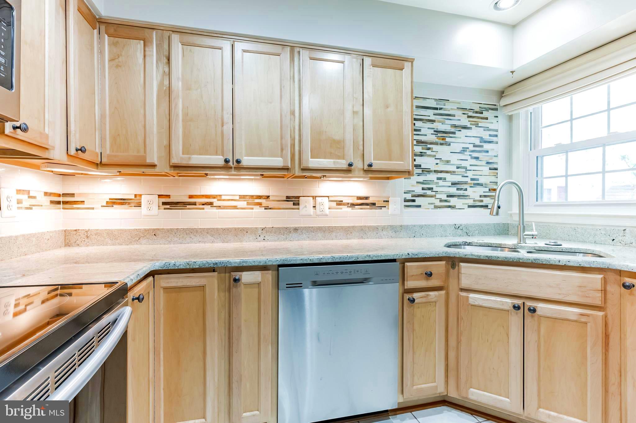 2907 S WOODSTOCK STREET A