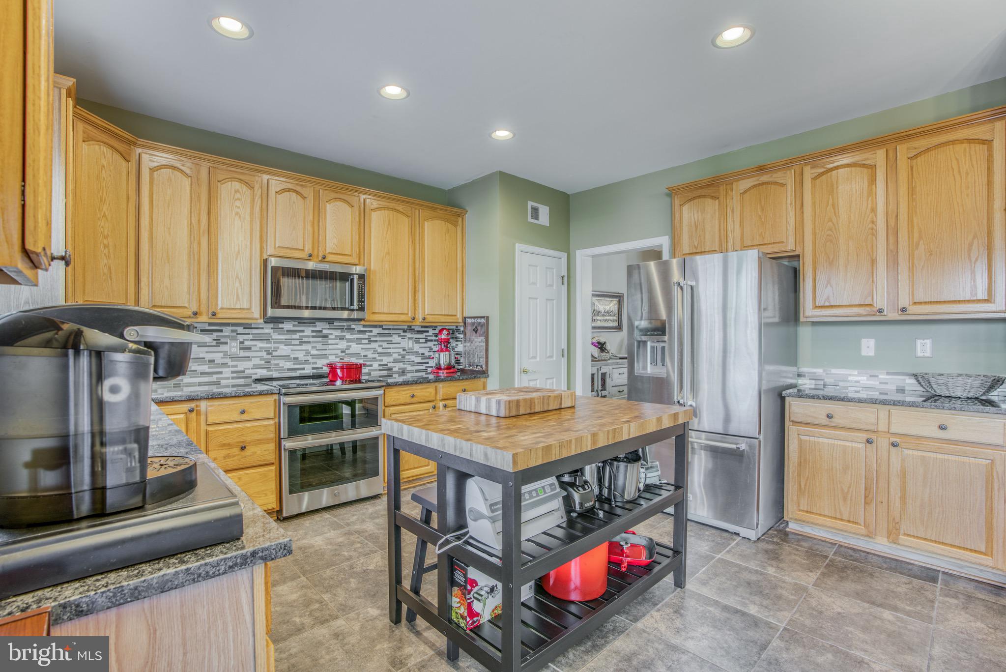 FALLSTON CROSSING - Residential