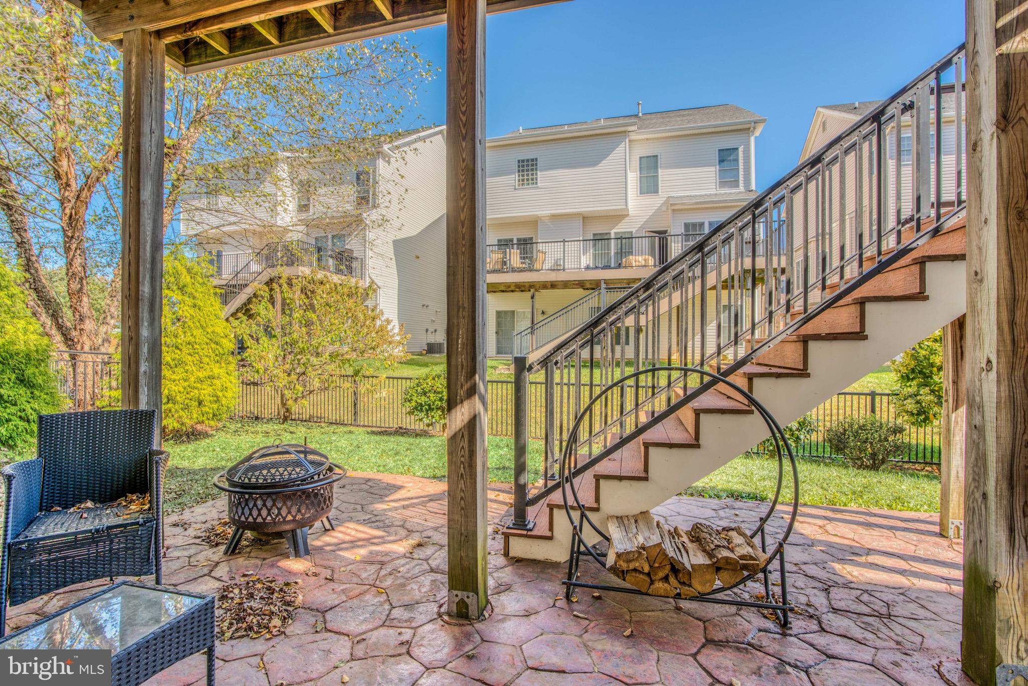 FALLSTON CROSSING - Residential