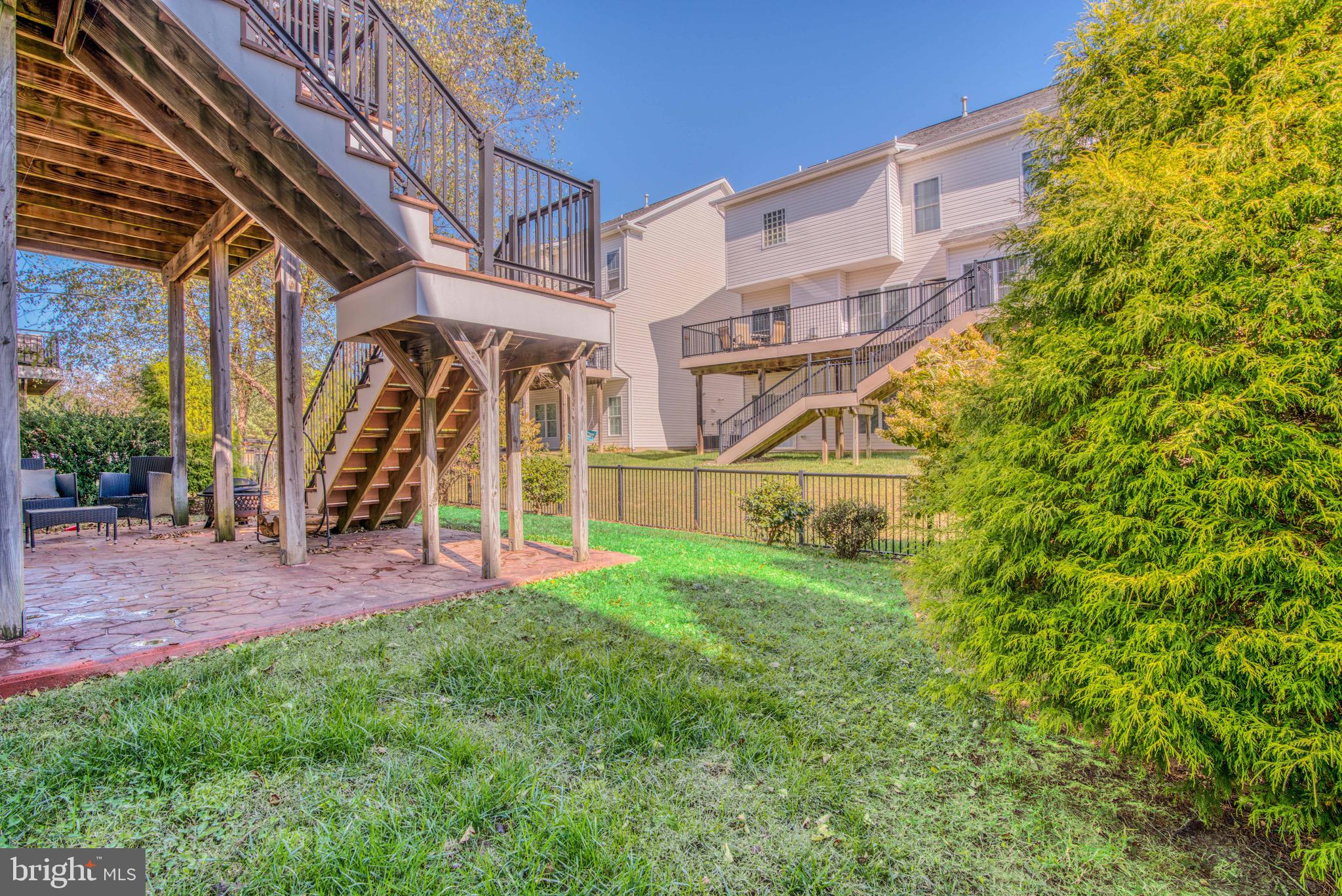 FALLSTON CROSSING - Residential