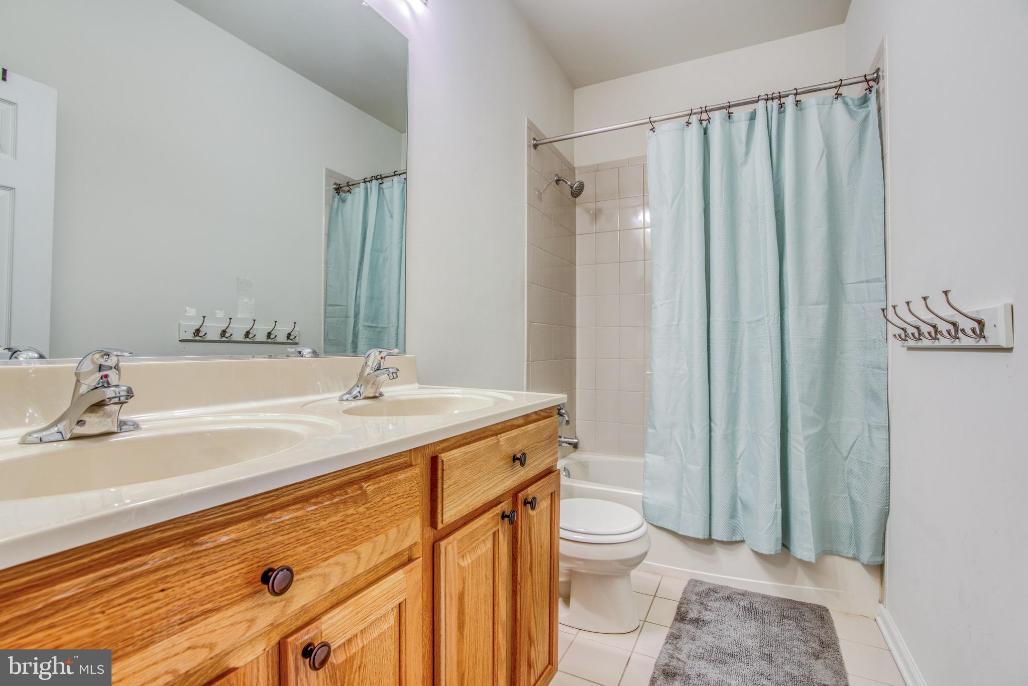 FALLSTON CROSSING - Residential