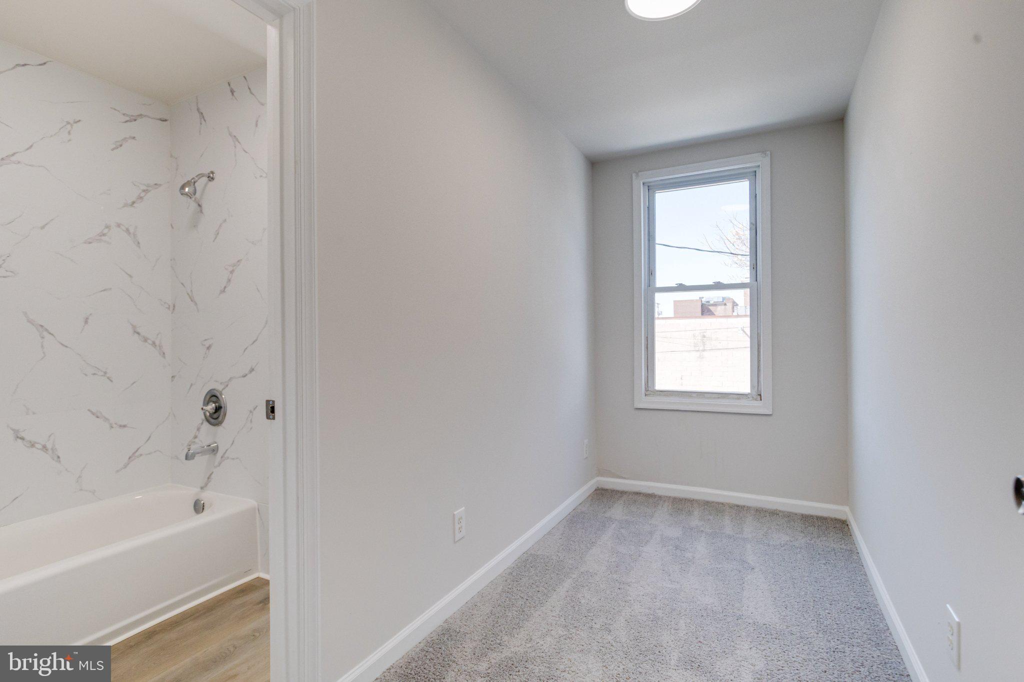 HAMPDEN HISTORIC DISTRICT - Residential