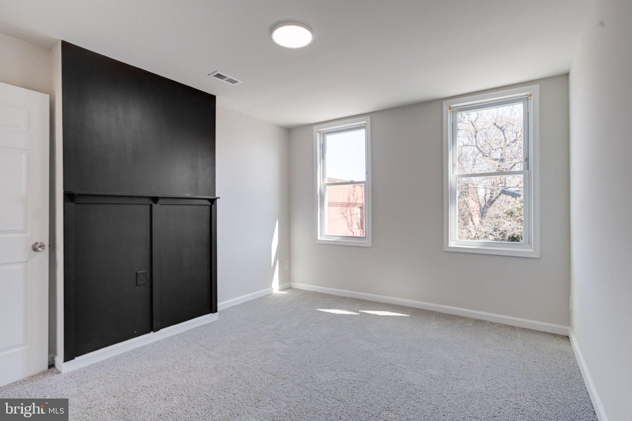 HAMPDEN HISTORIC DISTRICT - Residential