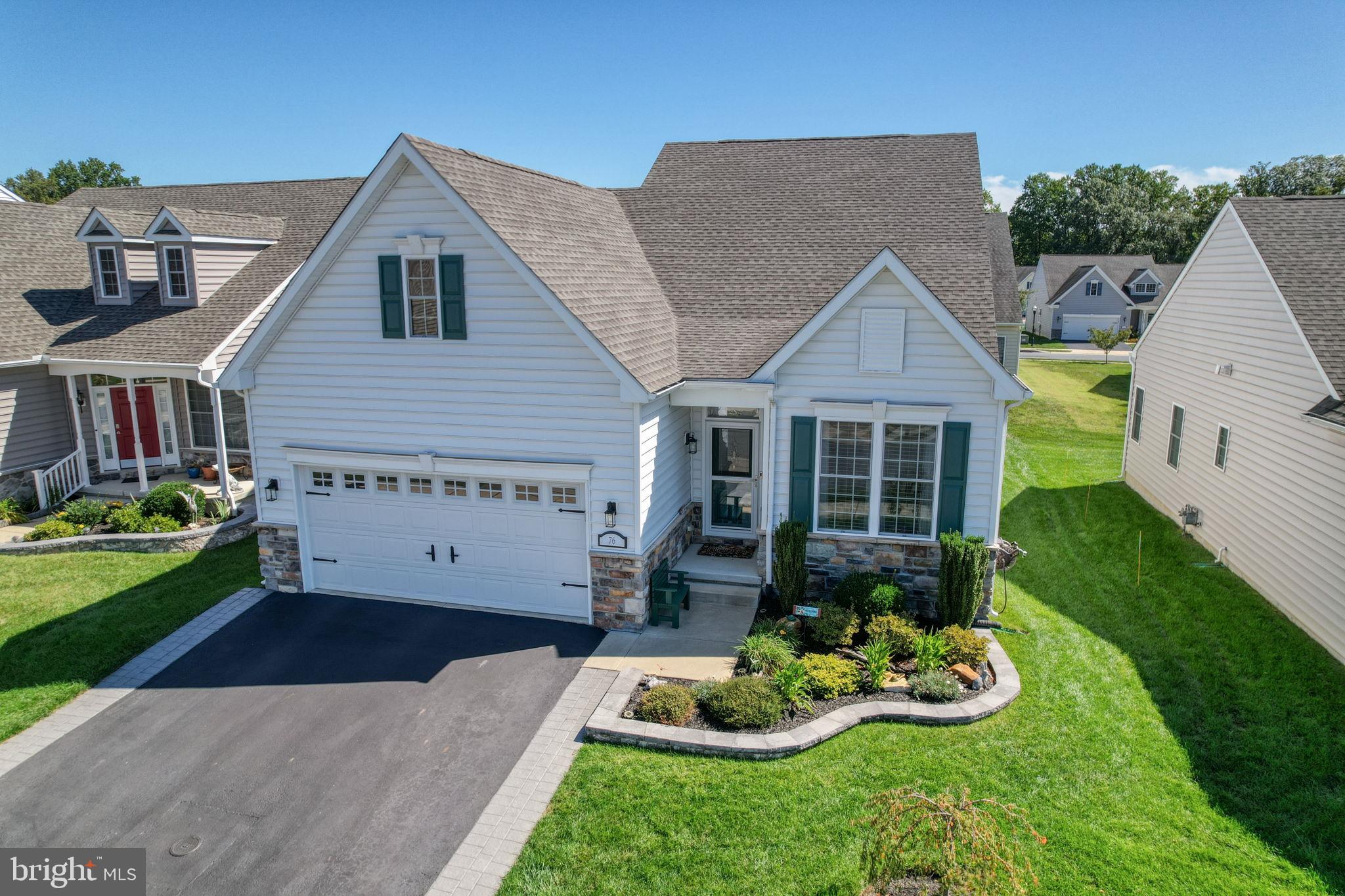 76 VOLPE WAY