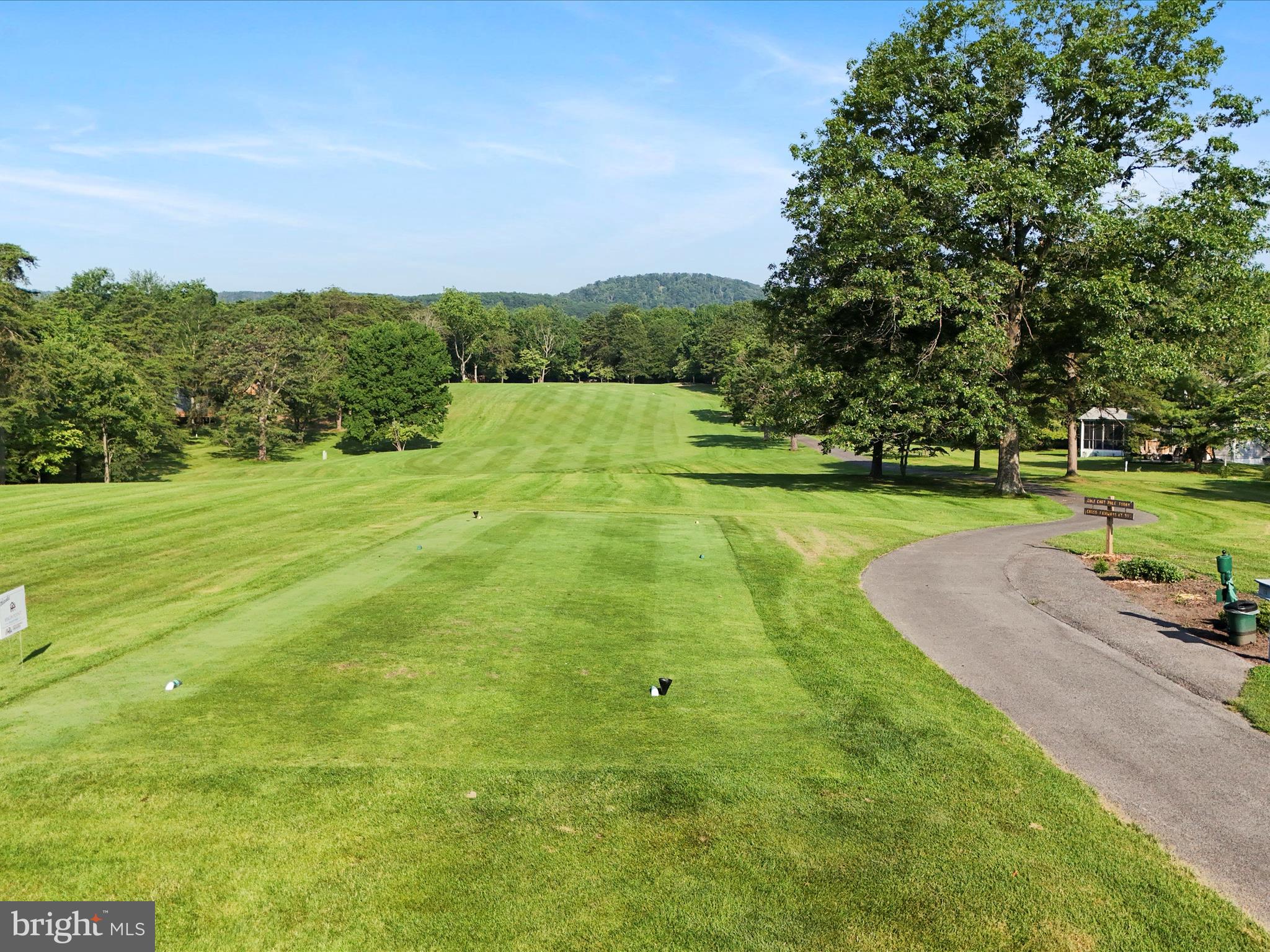 THE WOODS - Residential