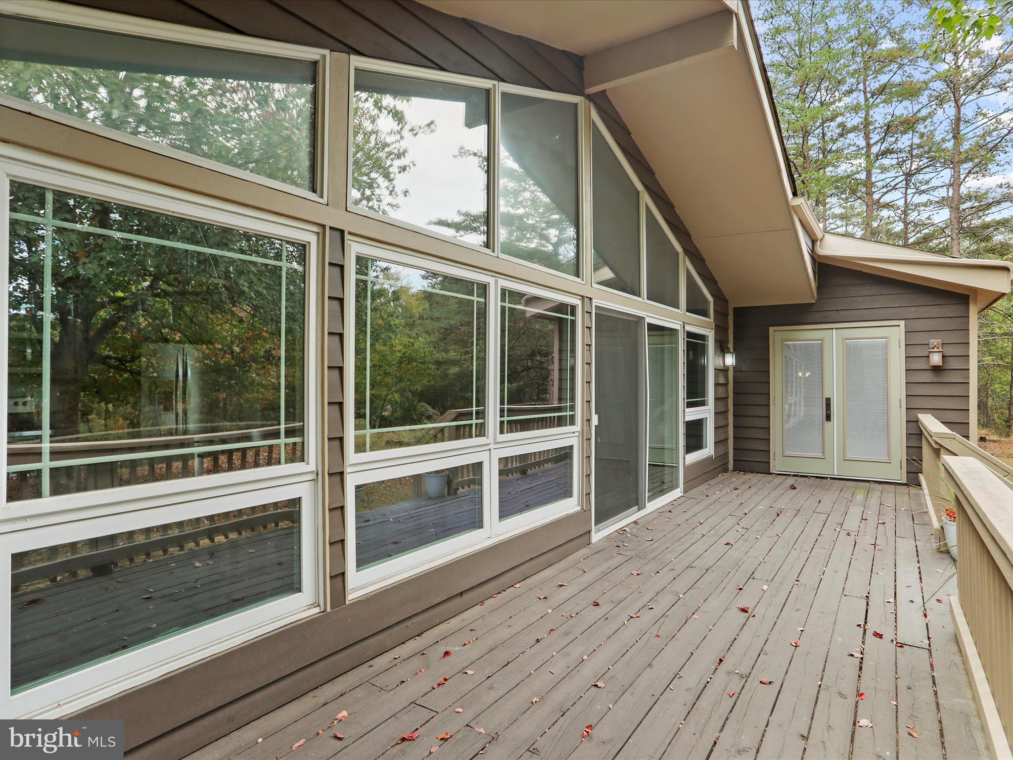 THE WOODS - Residential