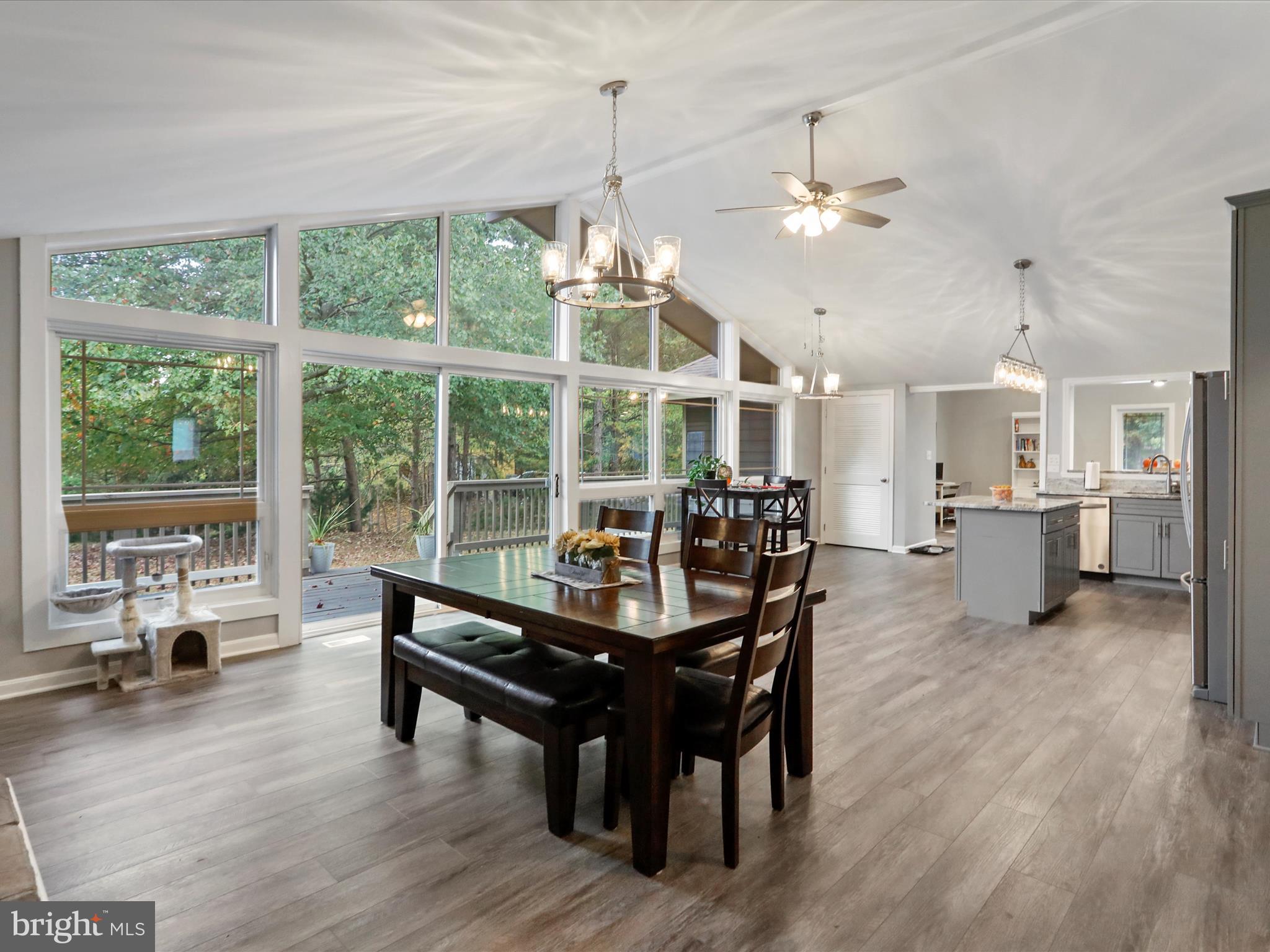 THE WOODS - Residential