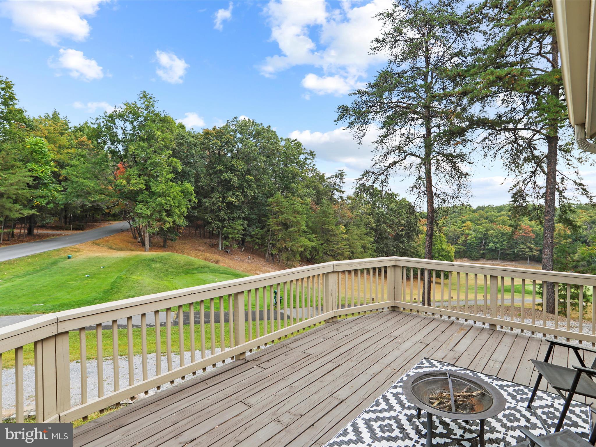 THE WOODS - Residential