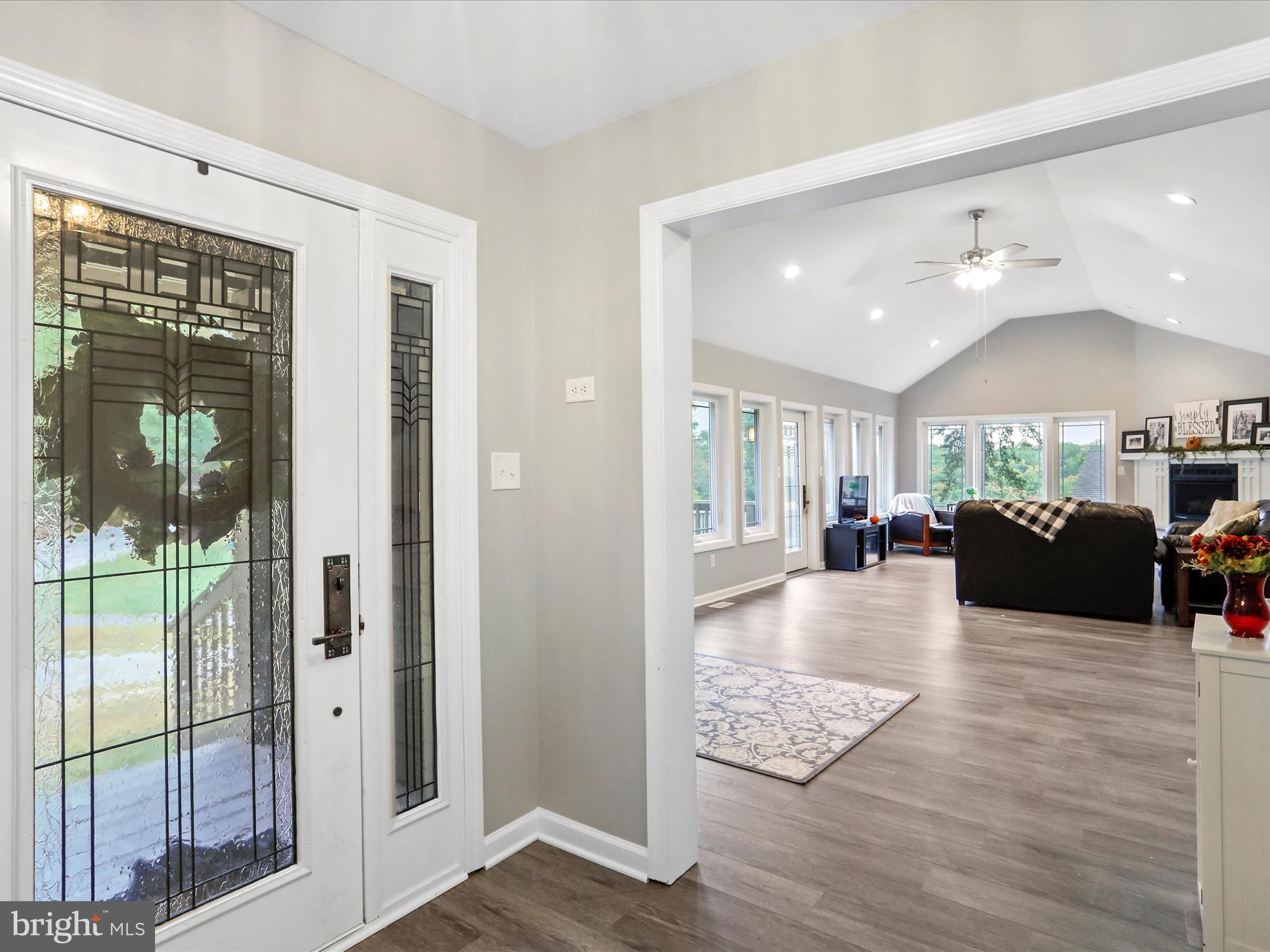 THE WOODS - Residential