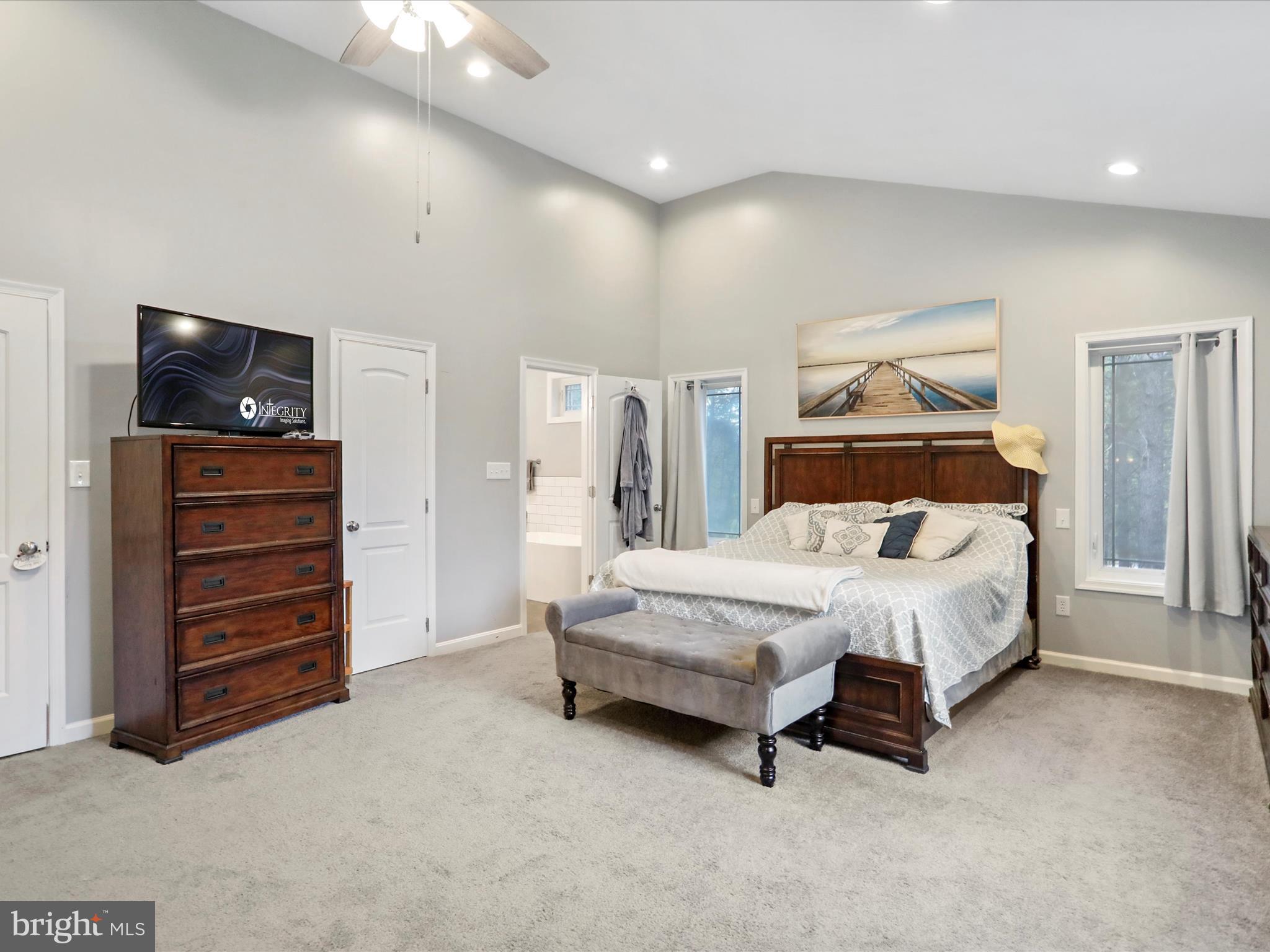 THE WOODS - Residential