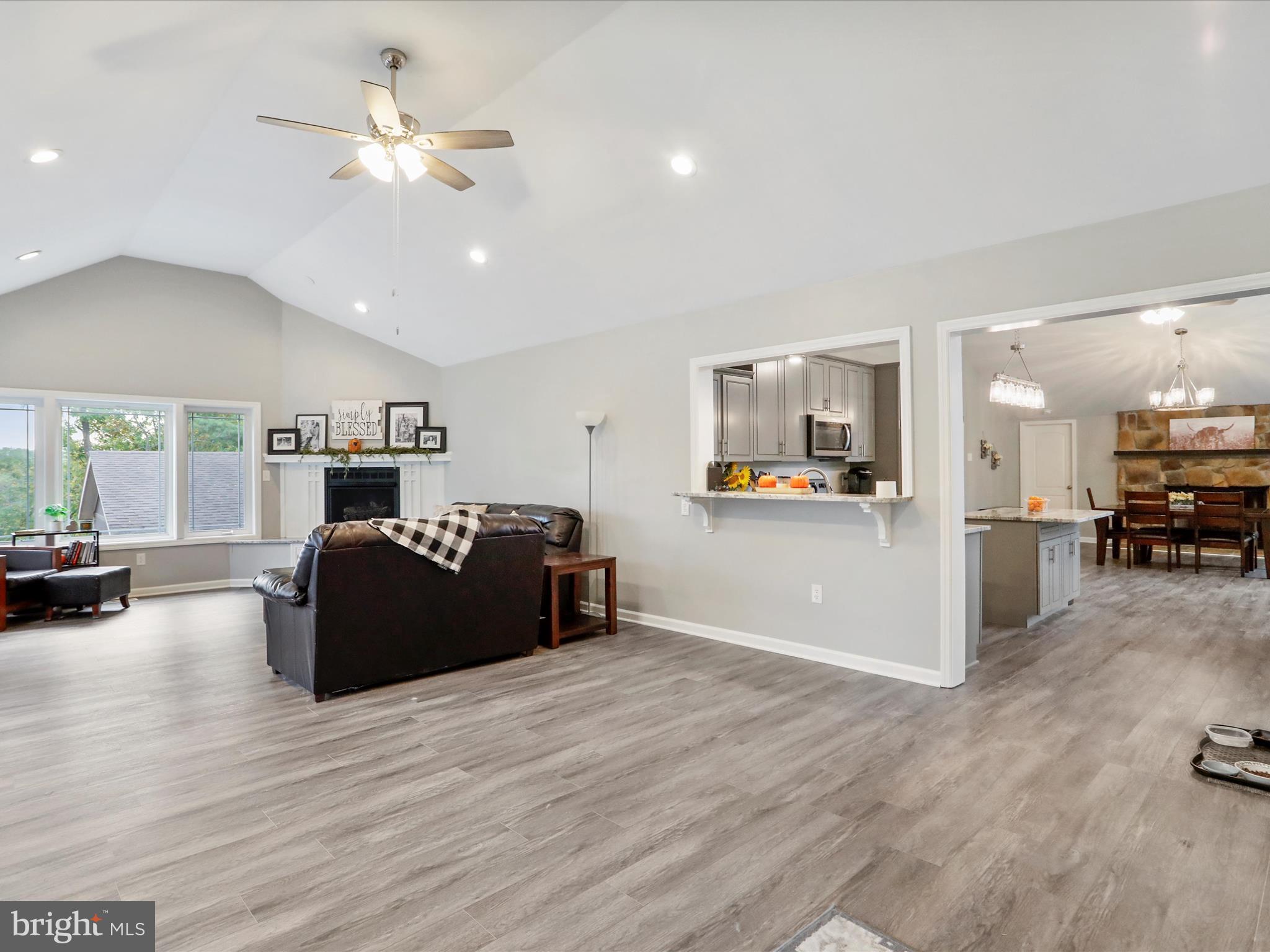 THE WOODS - Residential