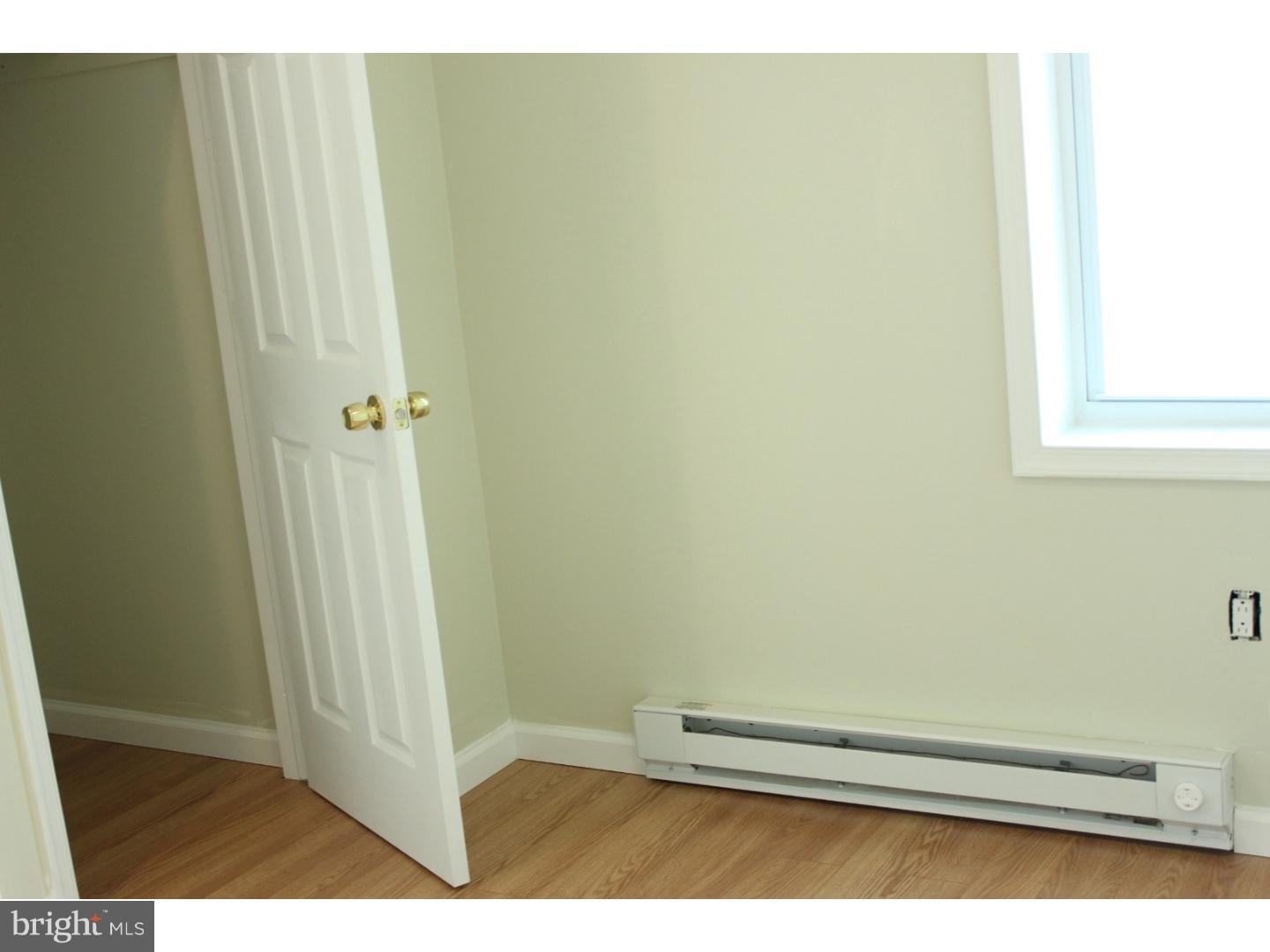 PHILADELPHIA (NORTH) - Residential Lease