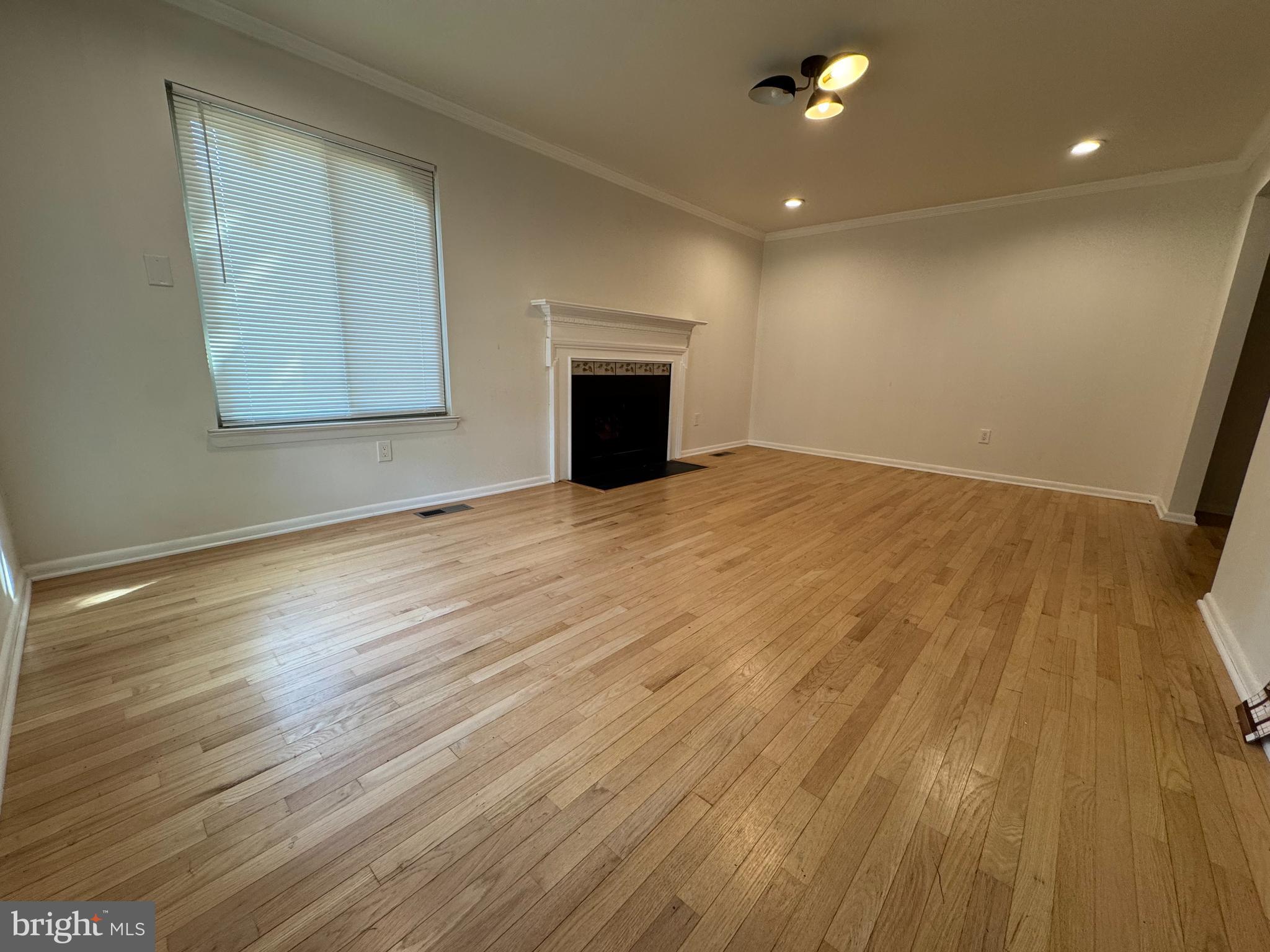 INVERNESS NORTH - Residential Lease