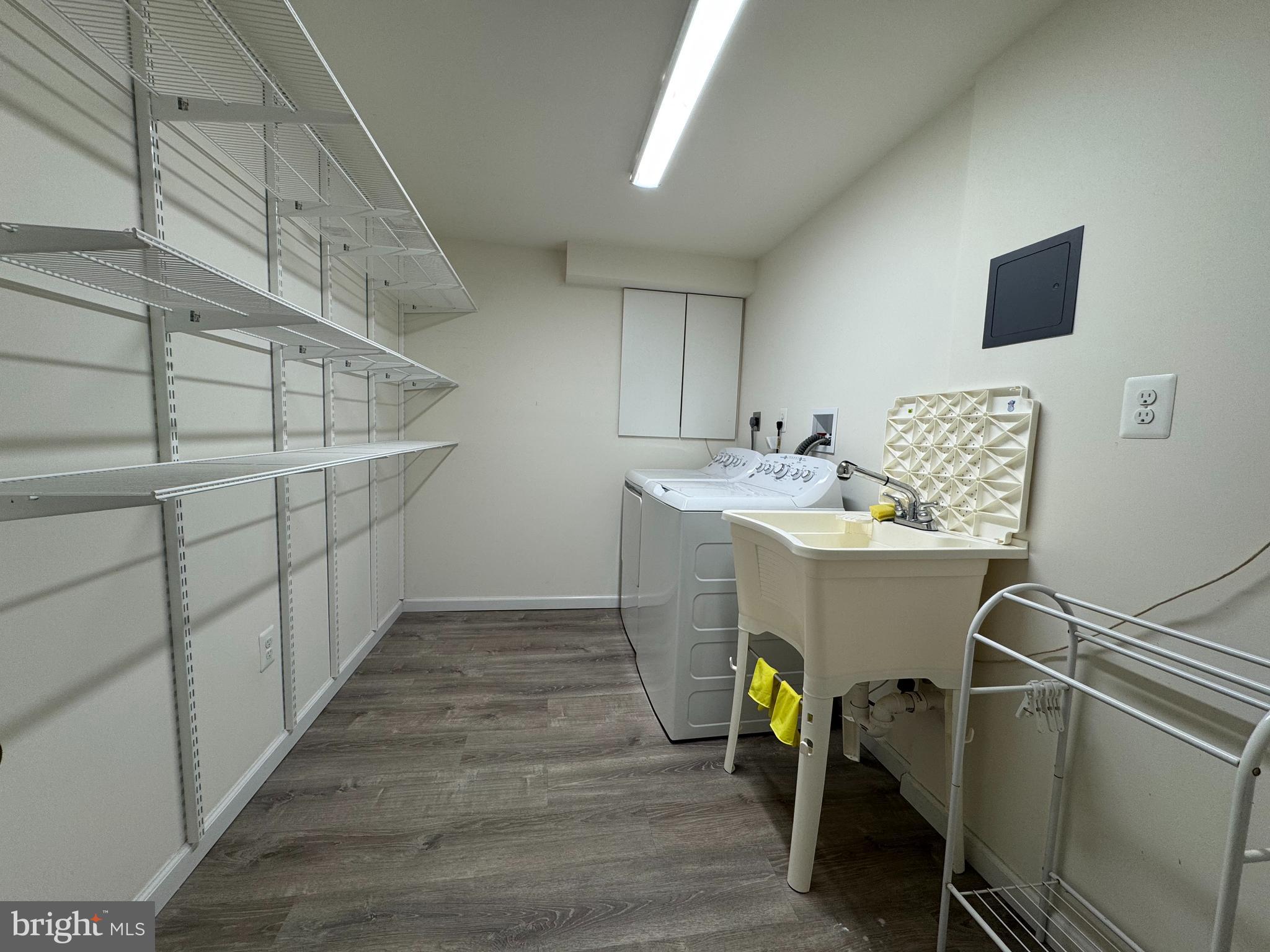 INVERNESS NORTH - Residential Lease